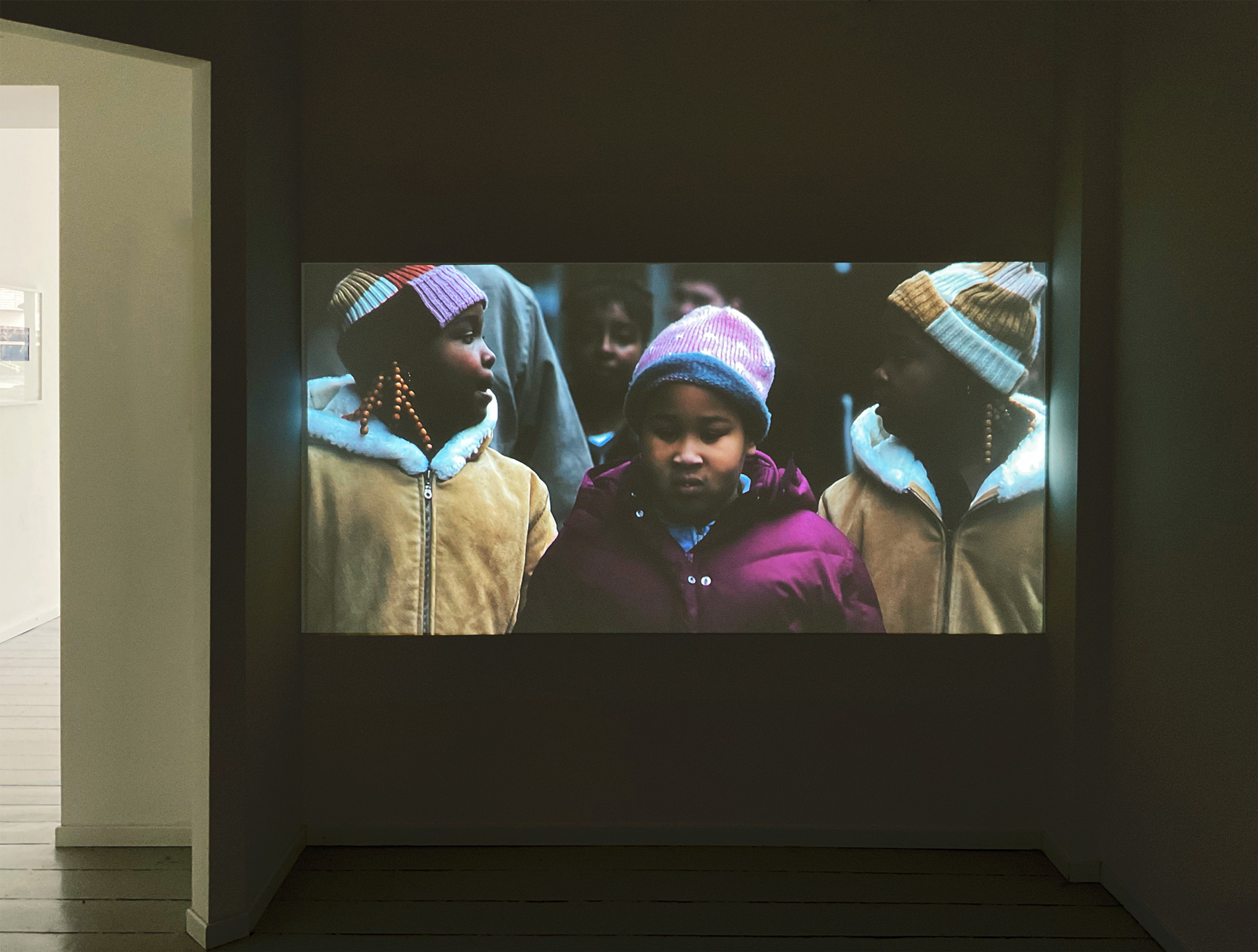 Shelly Silver | What I'm Looking For | Video projection at boa- basedonart | 2023